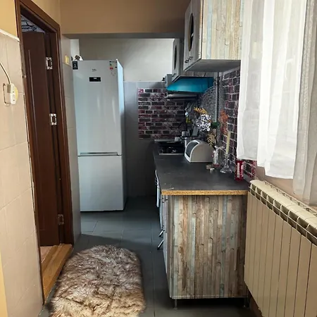 3 Camere-rooms, Centru *
