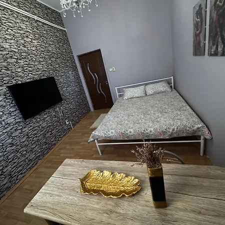 3 Camere-rooms, Centru * קונסטנצה